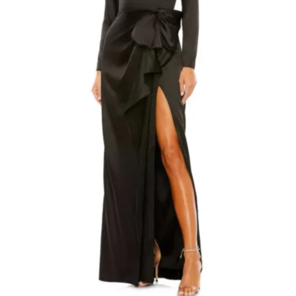 Mac Duggal Black Satin Bow Long Sleeve Column Gown